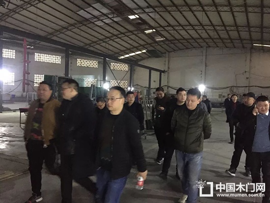 重庆铝合金门窗行业协会